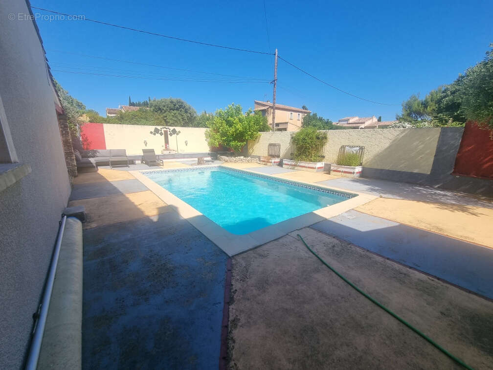 Maison à PONT-SAINT-ESPRIT