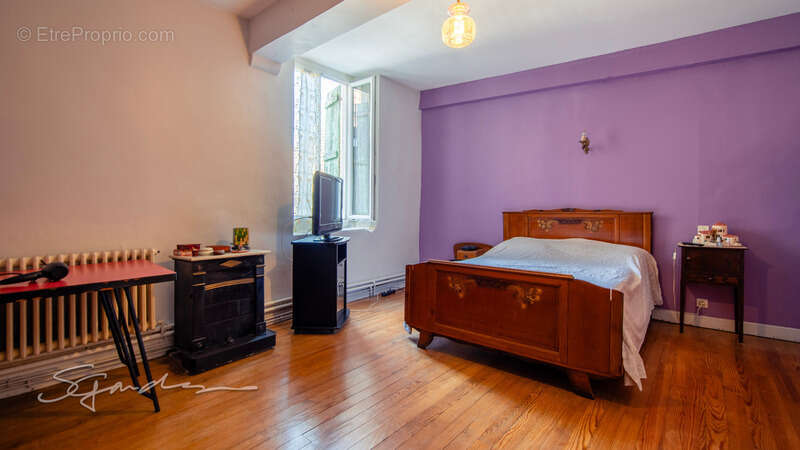 Commerce à ARZACQ-ARRAZIGUET