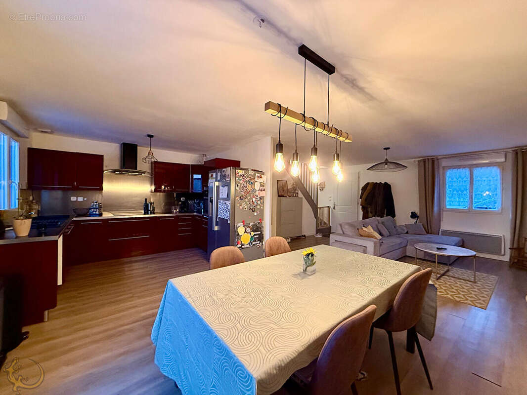 Maison à VILLERS-COTTERETS