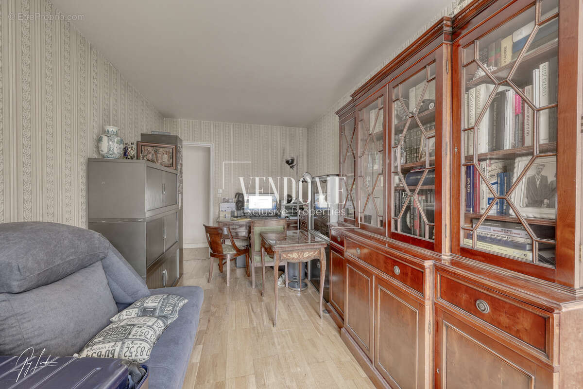 Appartement à PARIS-19E