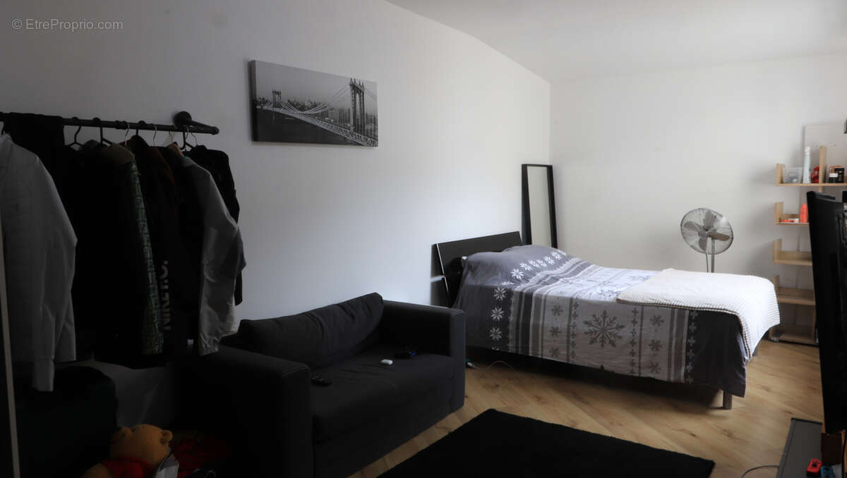 Maison à AUDUN-LE-TICHE