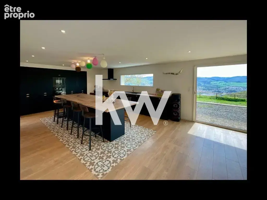 Maison 7 pièces 222 m² à vendre à Roche-La-Moliere (42230) - photo 8