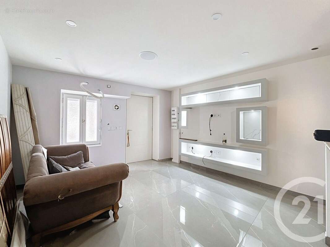 Appartement à GIVORS