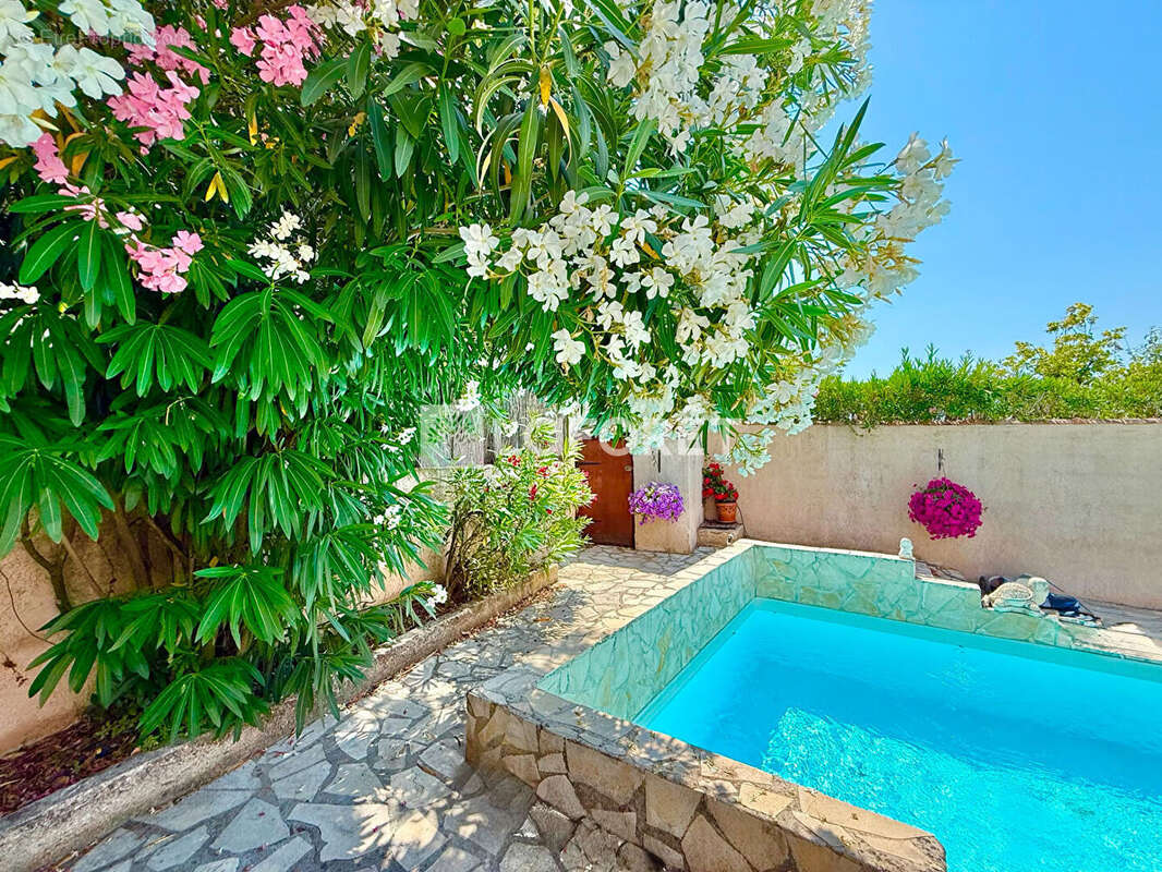 Maison à AUBAGNE