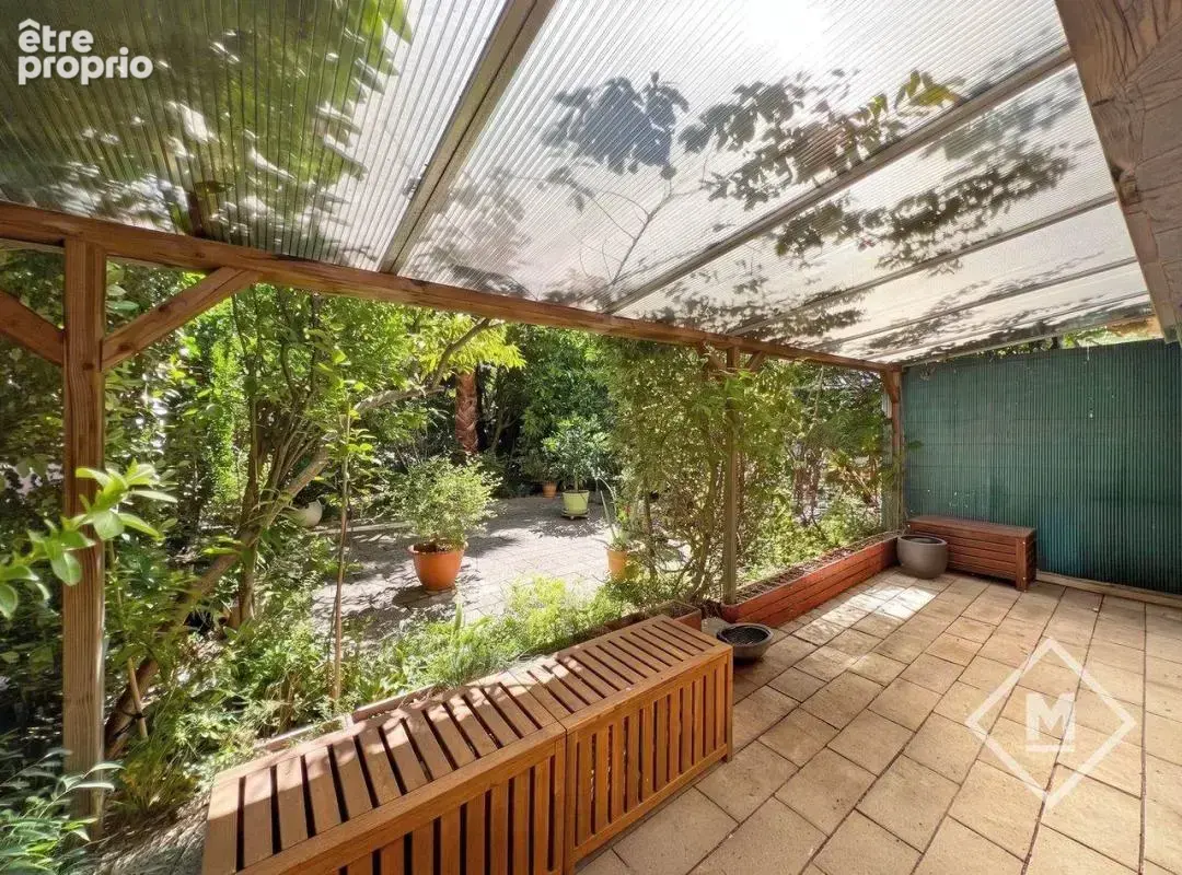 Appartement à MARSEILLE-12E
