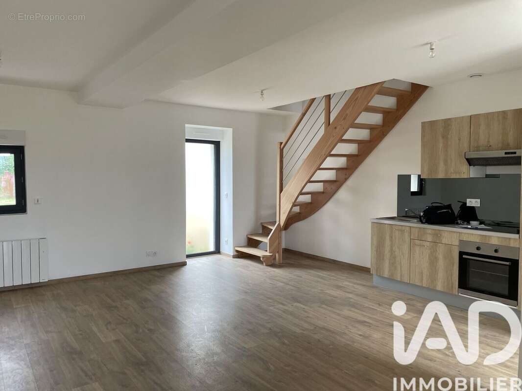 Photo 2 - Appartement à TRUYES