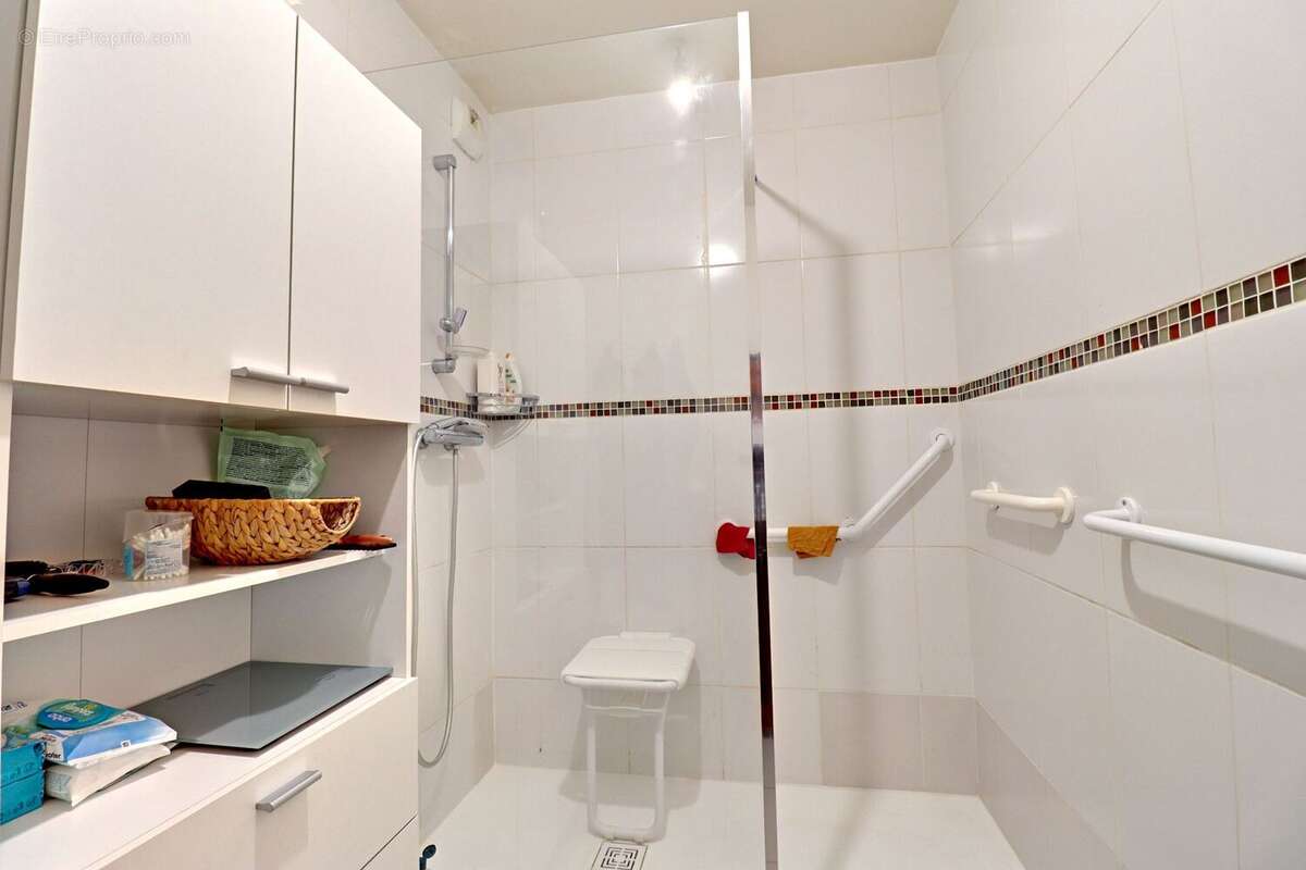 Appartement à VERNEUIL-SUR-SEINE