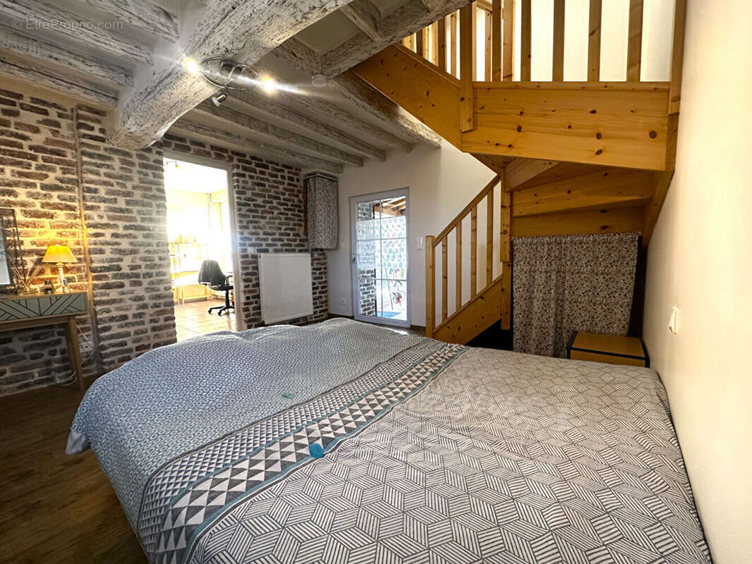 Maison à COURVILLE-SUR-EURE