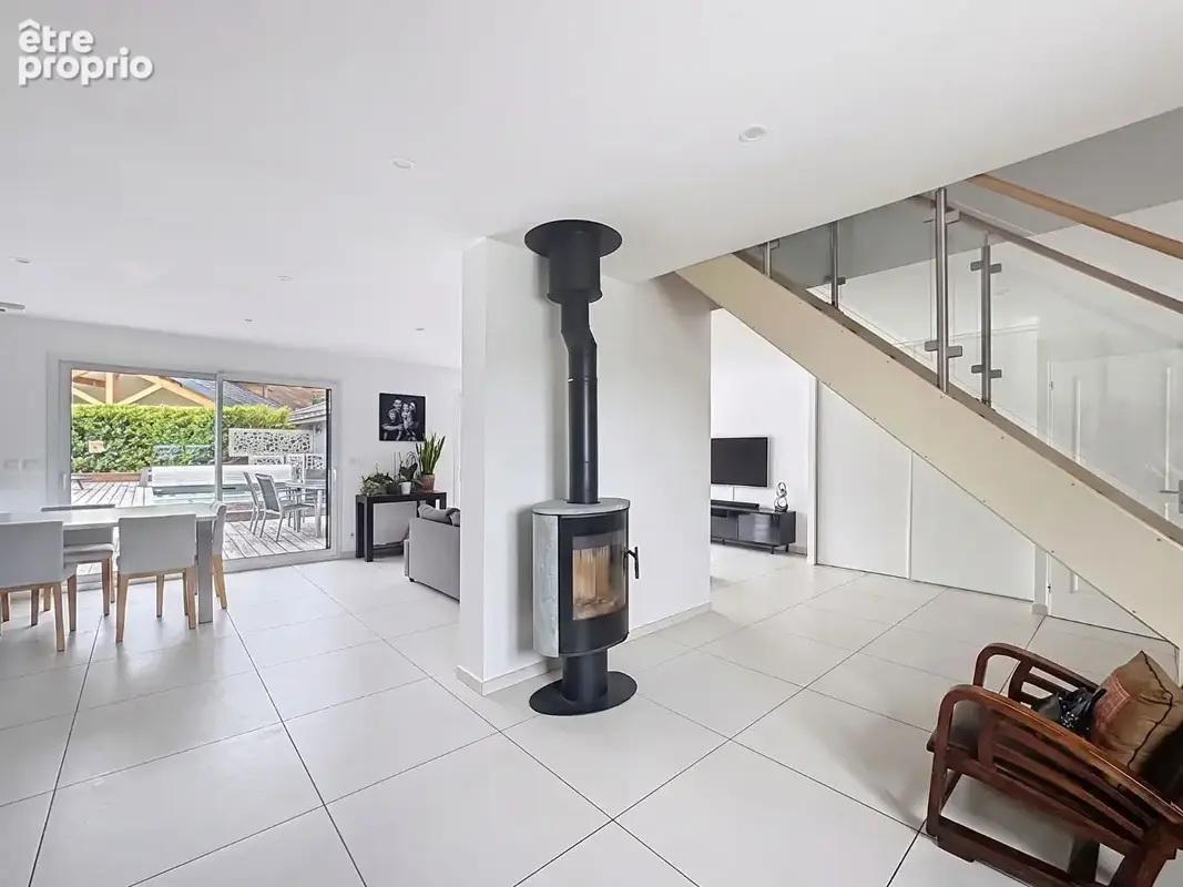 Maison mitoyenne Charvonnex avec piscine - photo 14