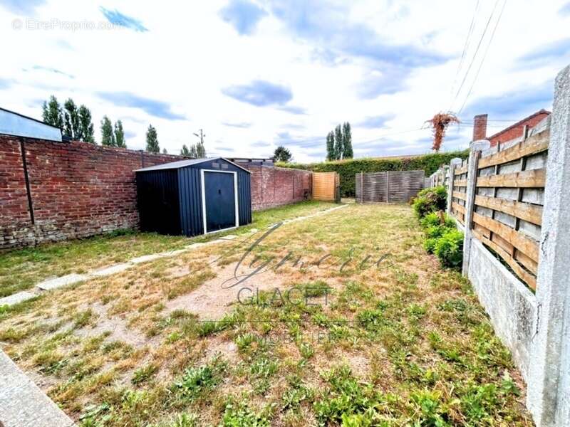 Maison à FONTAINE-NOTRE-DAME