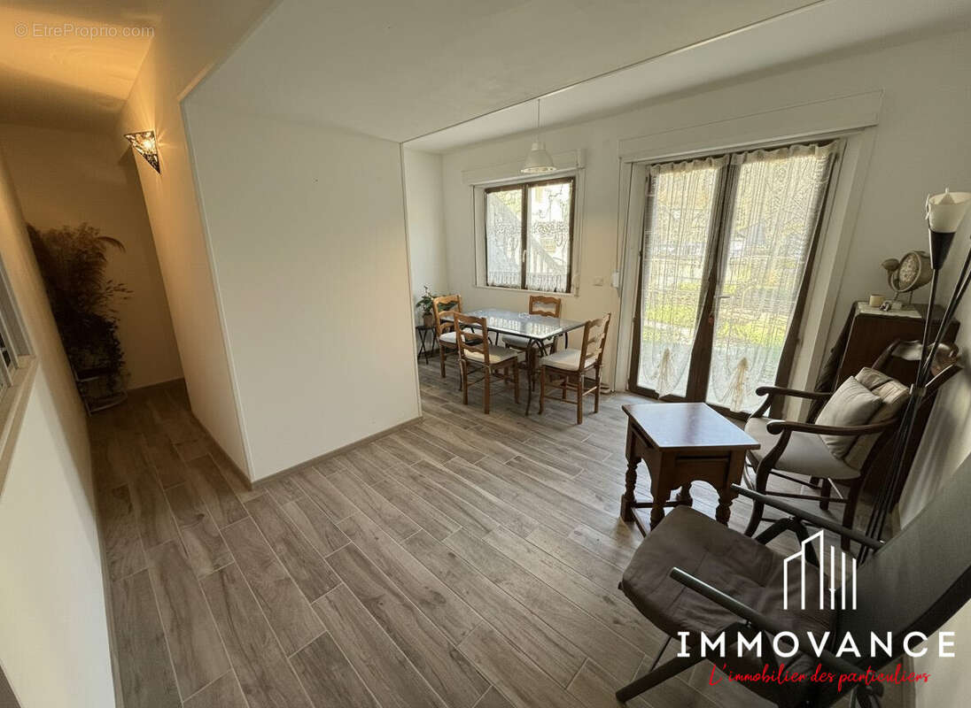 Appartement à NANT