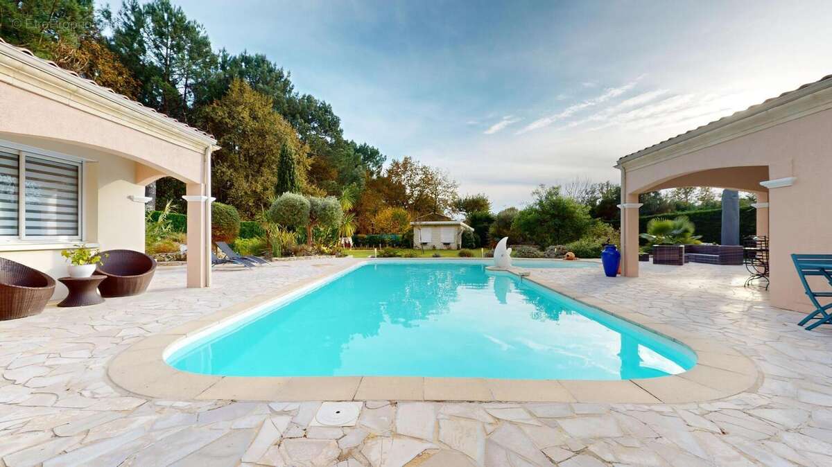 Photo 4 - Maison à MARTIGNAS-SUR-JALLE