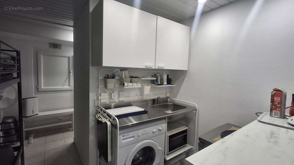 Appartement à SAINT-CYR-SUR-MER