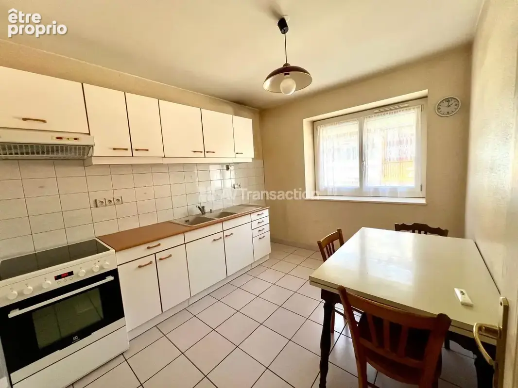 Maison 6 pièces 110 m² à vendre à Artemare (01510) - photo 4