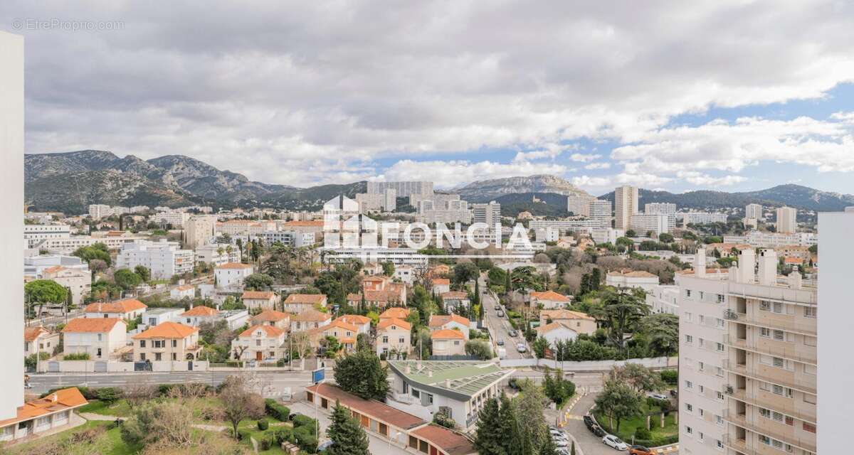 Appartement à MARSEILLE-9E