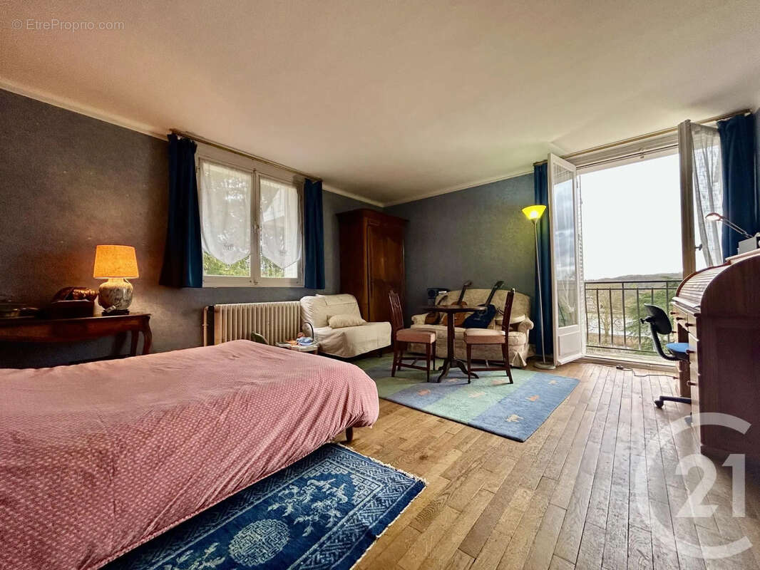 Maison à SAMOIS-SUR-SEINE