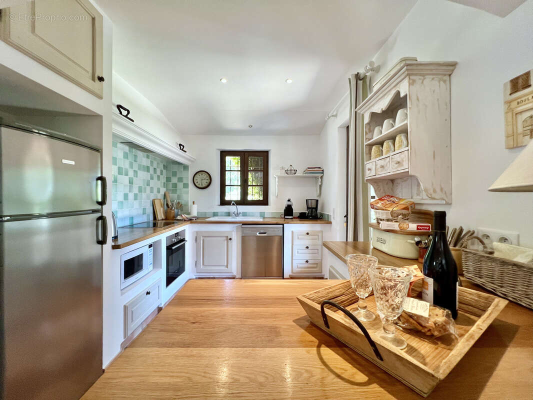 Maison à PLAN-DE-LA-TOUR