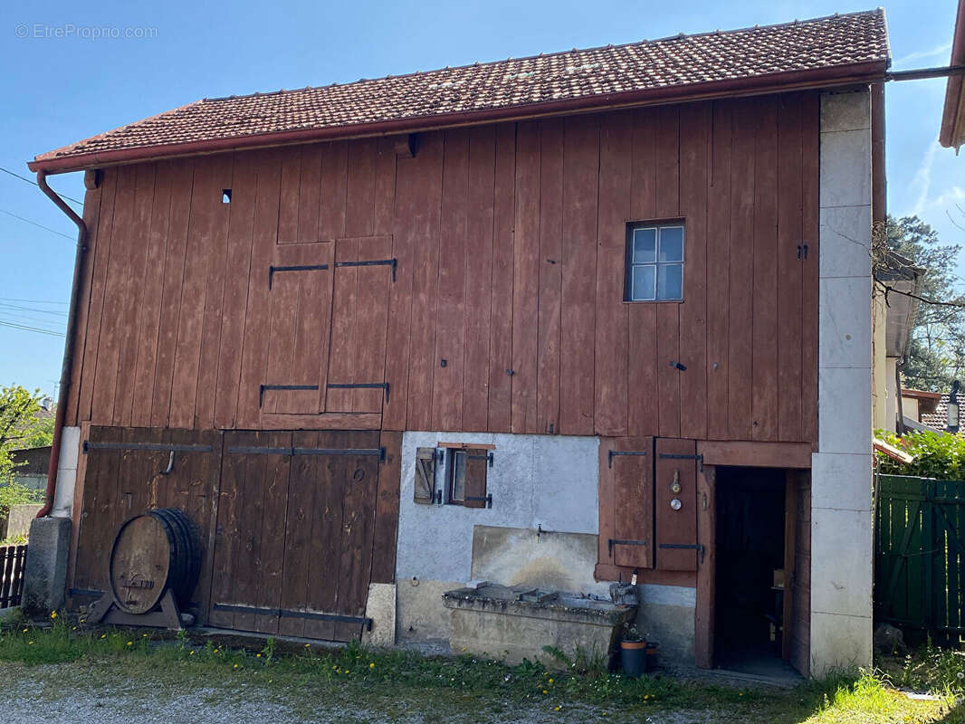 Maison à DIVONNE-LES-BAINS