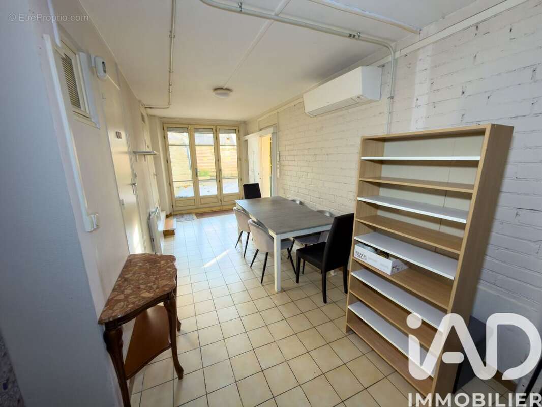 Maison 169 m² à Villeseneux  - photo 9