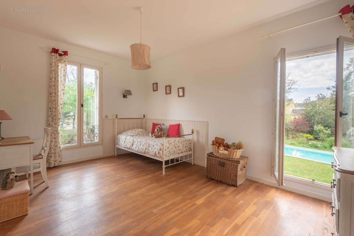 Maison à ARTIGUES-PRES-BORDEAUX