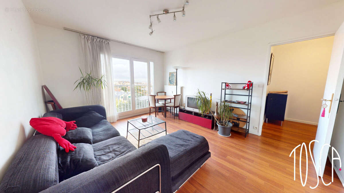 Appartement à THIAIS