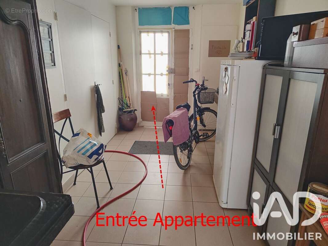 Maison 105 m² à Saint-Laurent-De-Ceris  - photo 2