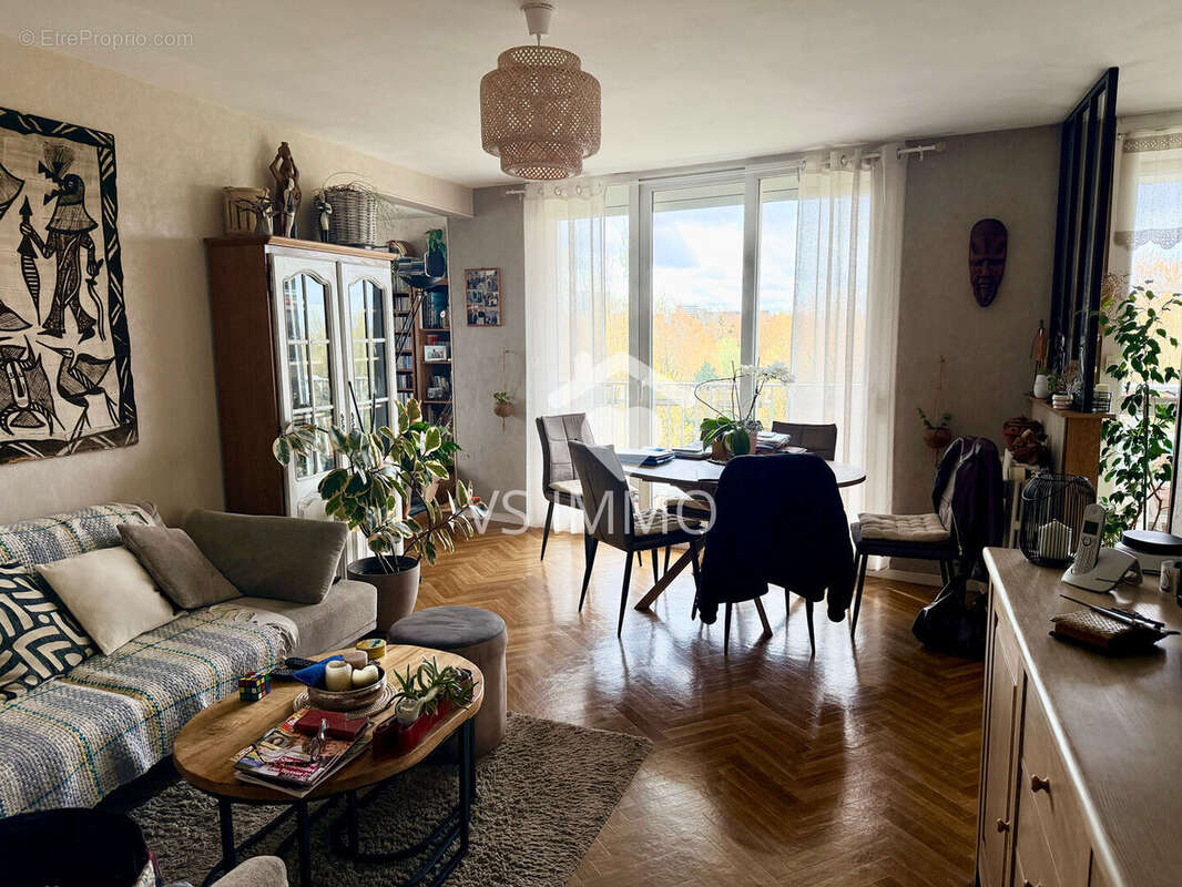 Appartement à LA MADELEINE
