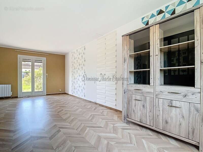 Maison à LA CHARTRE-SUR-LE-LOIR