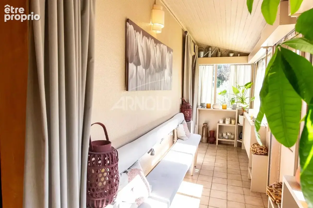 Maison  de  charme   au coeur de Belz  avec terrain  constructible - photo 4