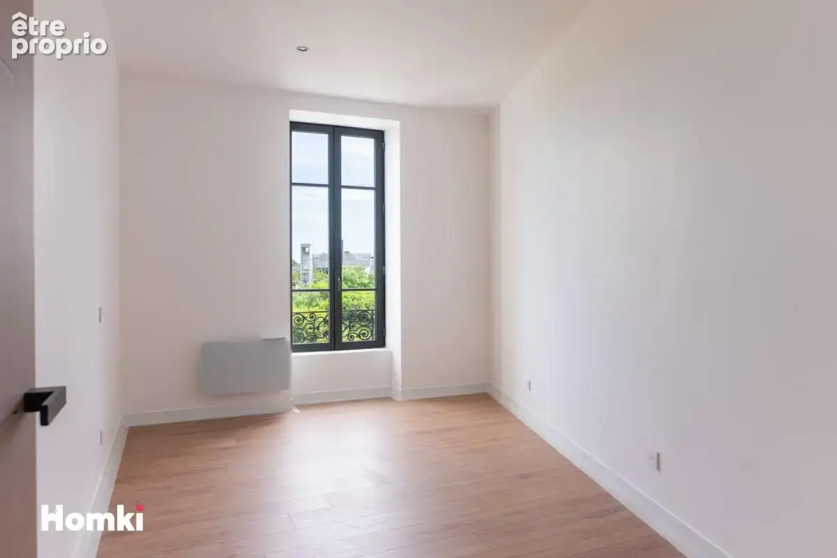 Appartement T4 de 128 entierement rénové - photo 8