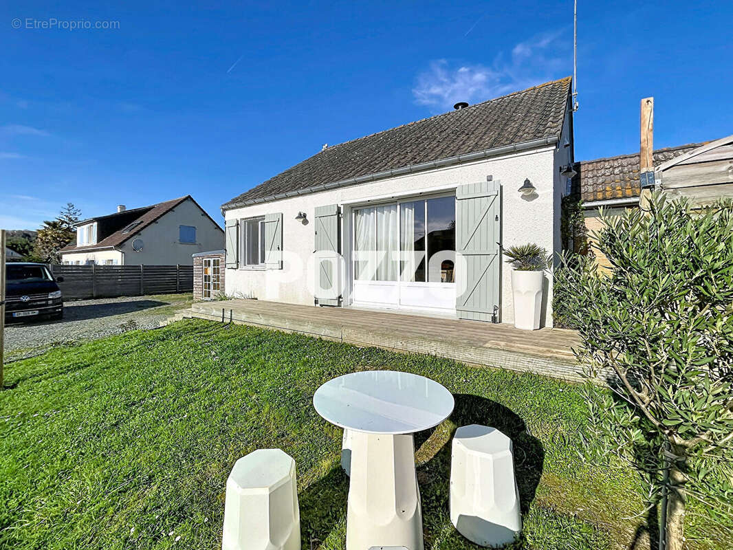 Maison à SAINT-JEAN-LE-THOMAS