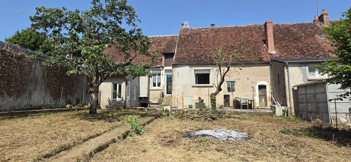 Maison à ARTHEL