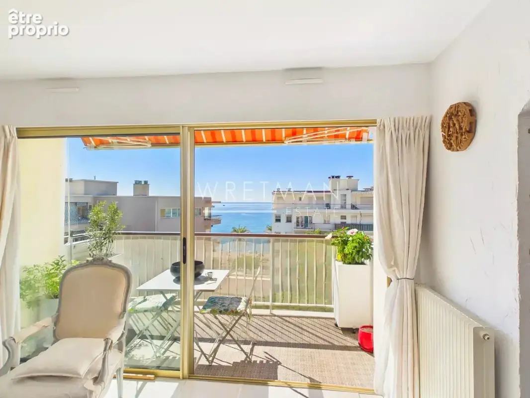 Appartement 5 pièces au dernier étage avec vue mer – Cagnes-sur-Mer - photo 2