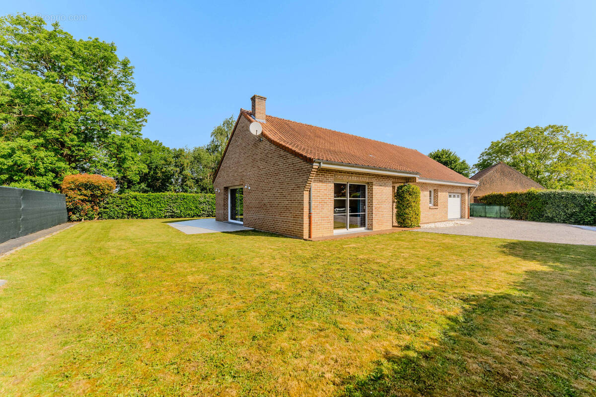 Maison à BAUVIN