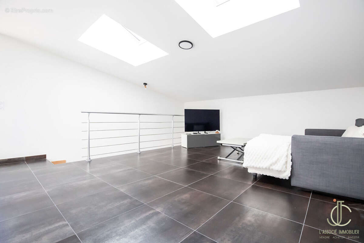 NANCY - Quartier Boudonville Scarpone - Appartement avec Terrasse Rooftop et parking - photo 11