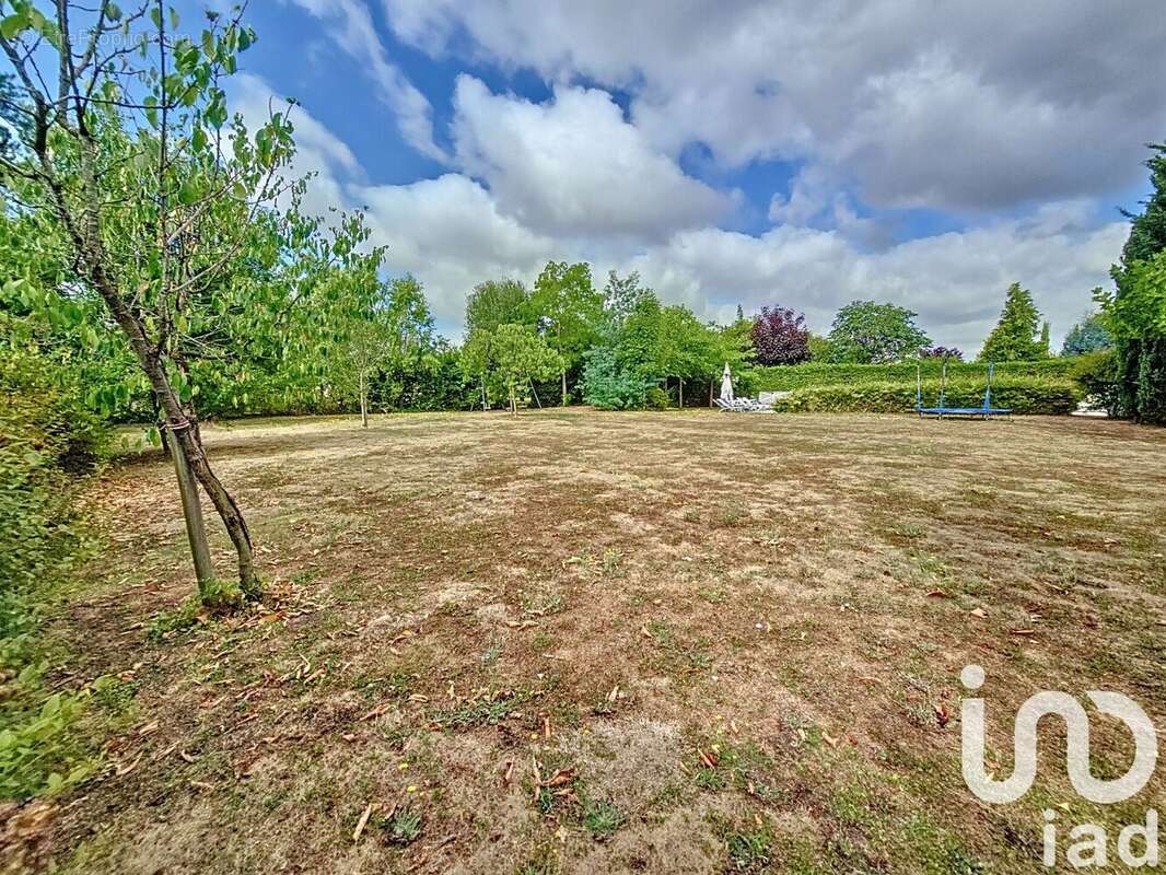 Photo 8 - Terrain à BEAULIEU-SUR-LAYON