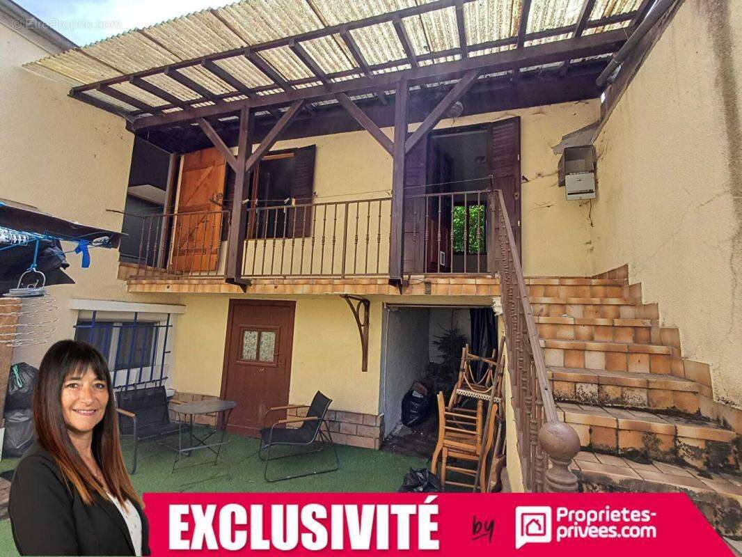 Appartement à LE COTEAU