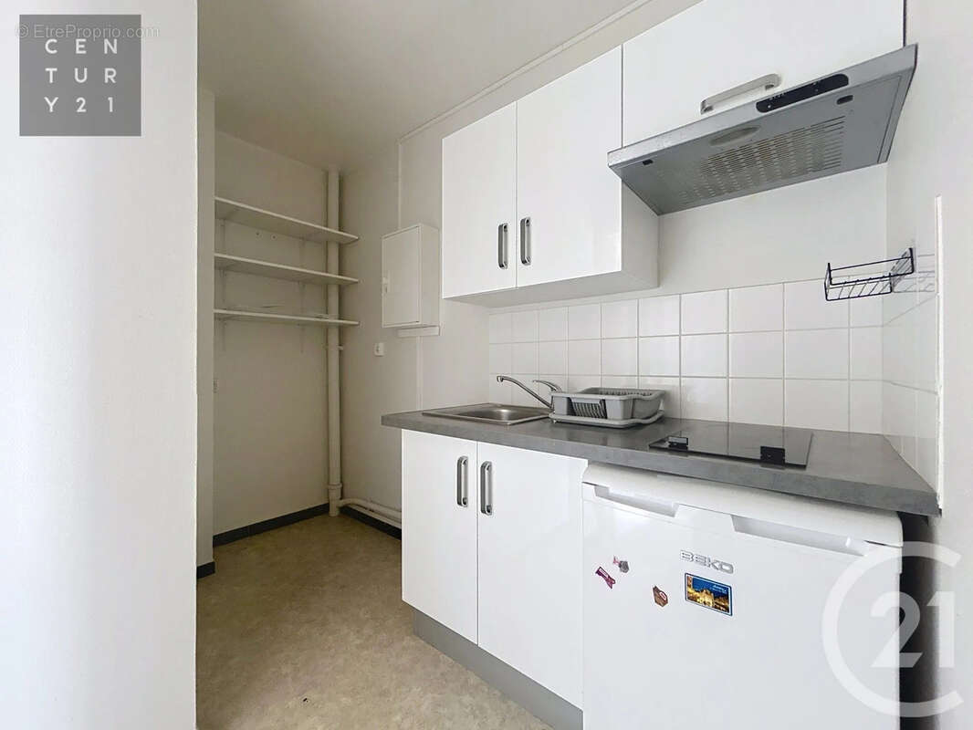 Appartement à SAINT-JULIEN-LES-VILLAS