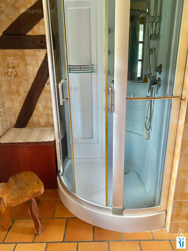 Maison à SAINT-LEGER-DU-BOURG-DENIS