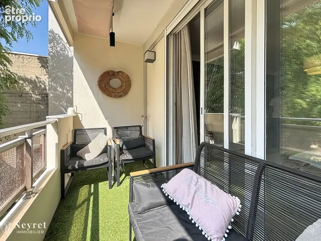 Appartement Lyon 7 - T3 68m2 - 2 chambres - balcon - photo 9