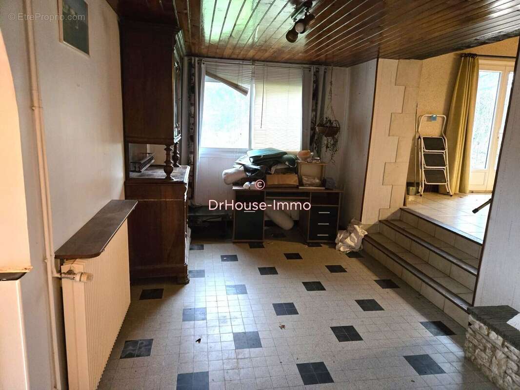 Maison à NEUVILLE-DE-POITOU