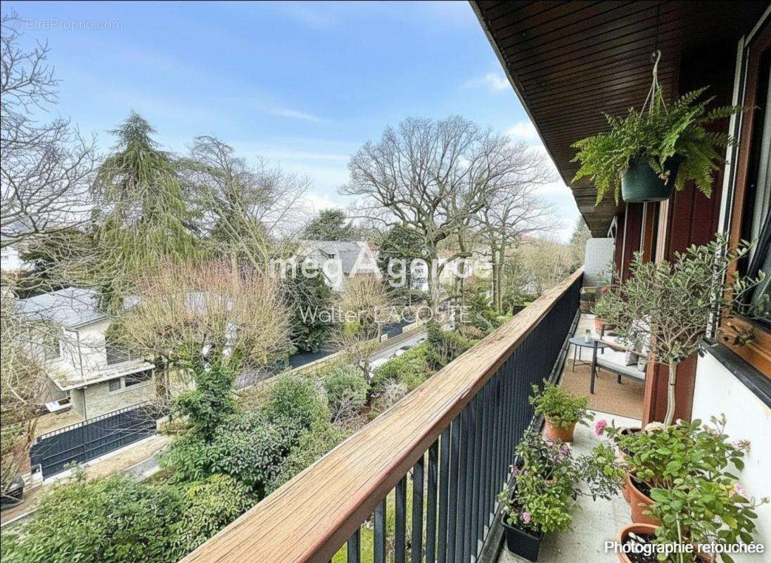 Appartement à VAUCRESSON