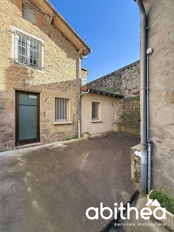 Maison à NIEUL