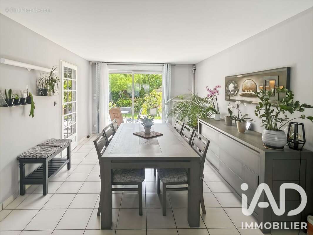 Maison 110 m² à Lisses  - photo 5