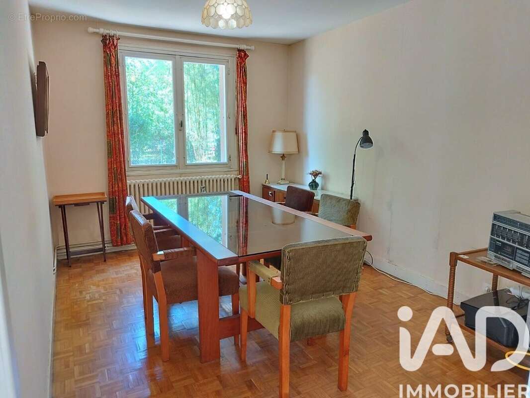 Maison 178 m² à Pineuilh  - photo 4