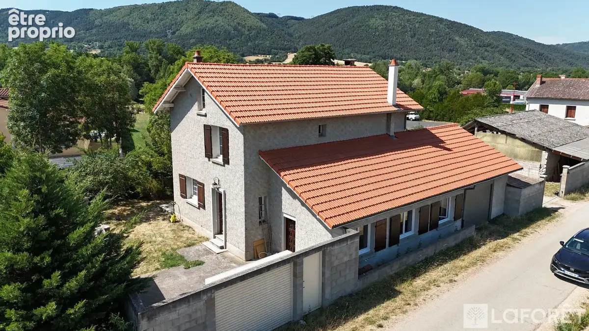 Maison familiale 142 m² - hangar 155 m² - garage - toiture neuve - photo 15