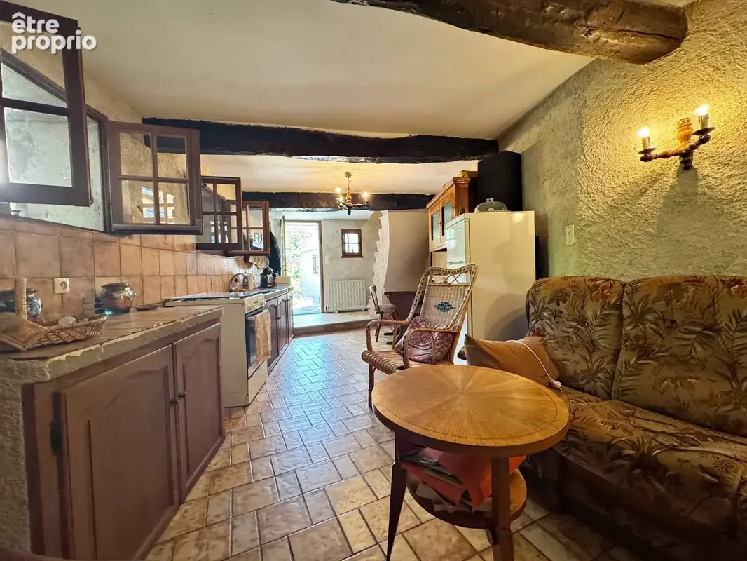 Maison 64 m² à Castellane  - photo 6