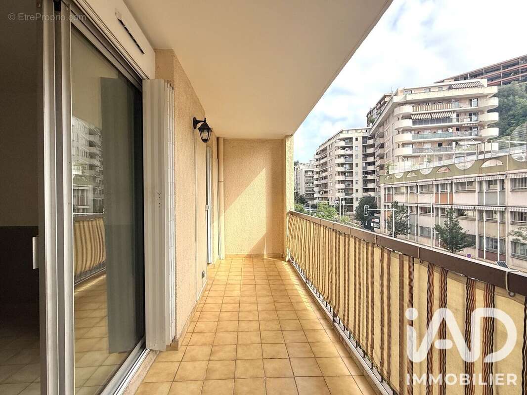Appartement 63 m² à Nice  - photo 8