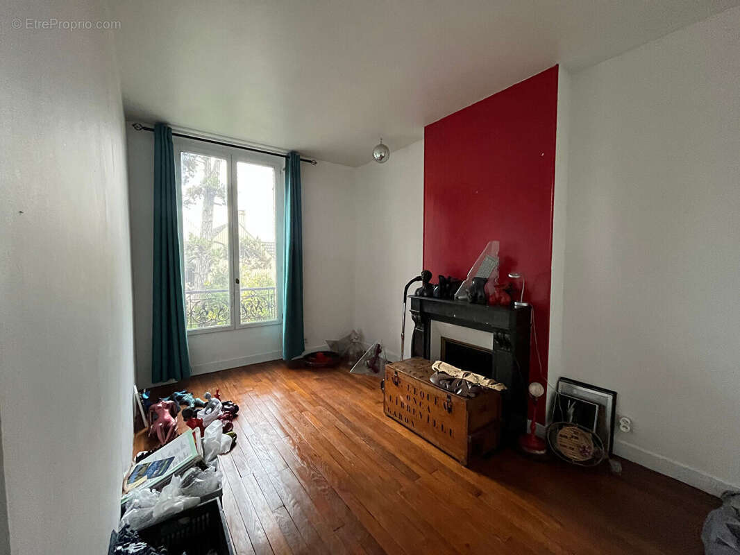 Maison à NEUILLY-PLAISANCE