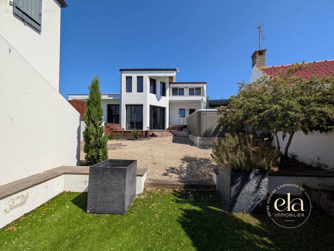 Maison à SAINT-GILLES-CROIX-DE-VIE